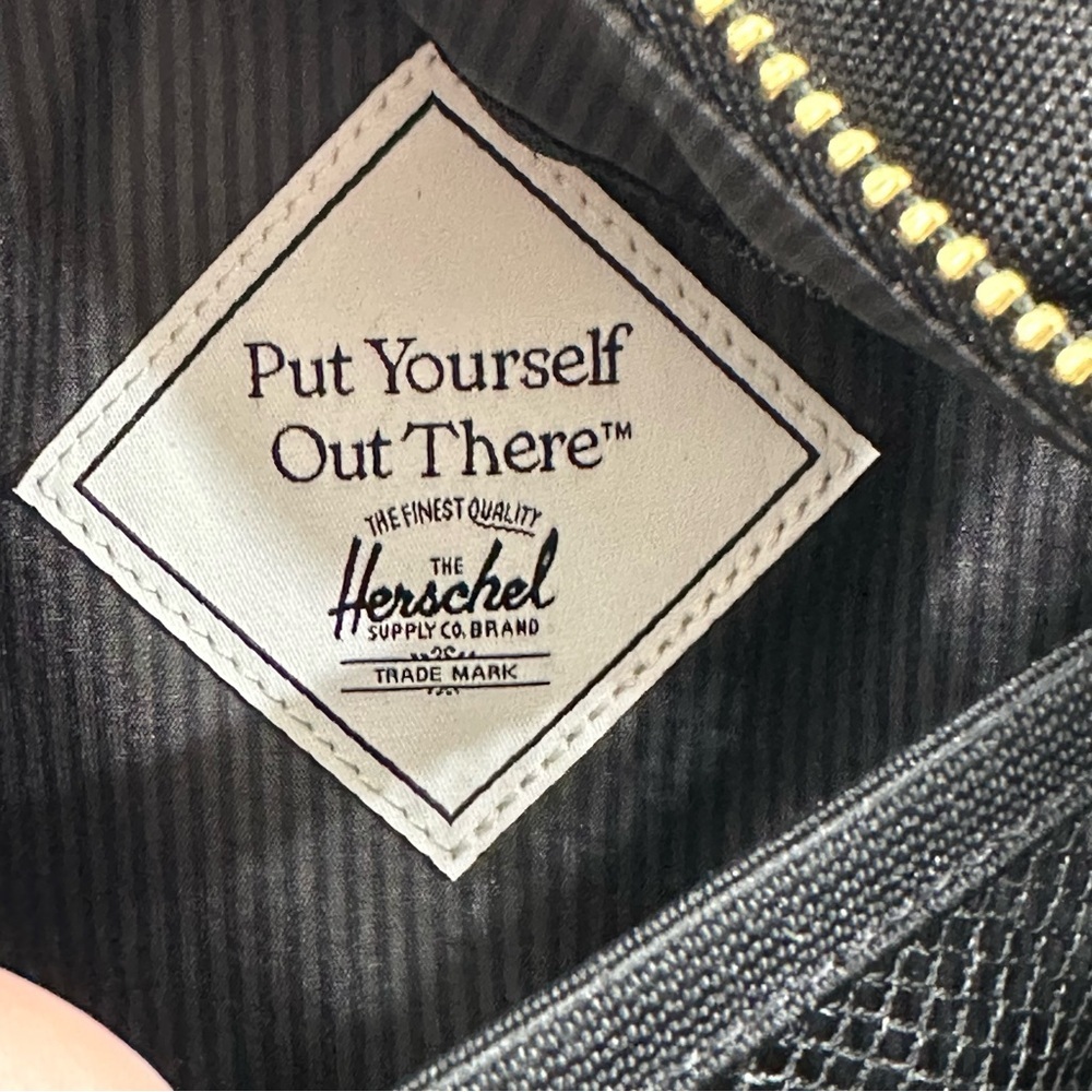 NWT Herschel Supply Co. x AMD Settlement Hip Pack Black Fanny Pack Waist Bag - Picture 9 of 10